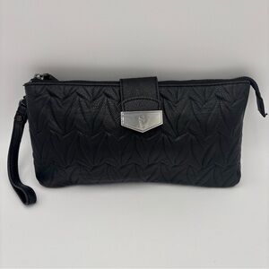 Simply‎ Vera Vera Wang Black Textured Wristlet